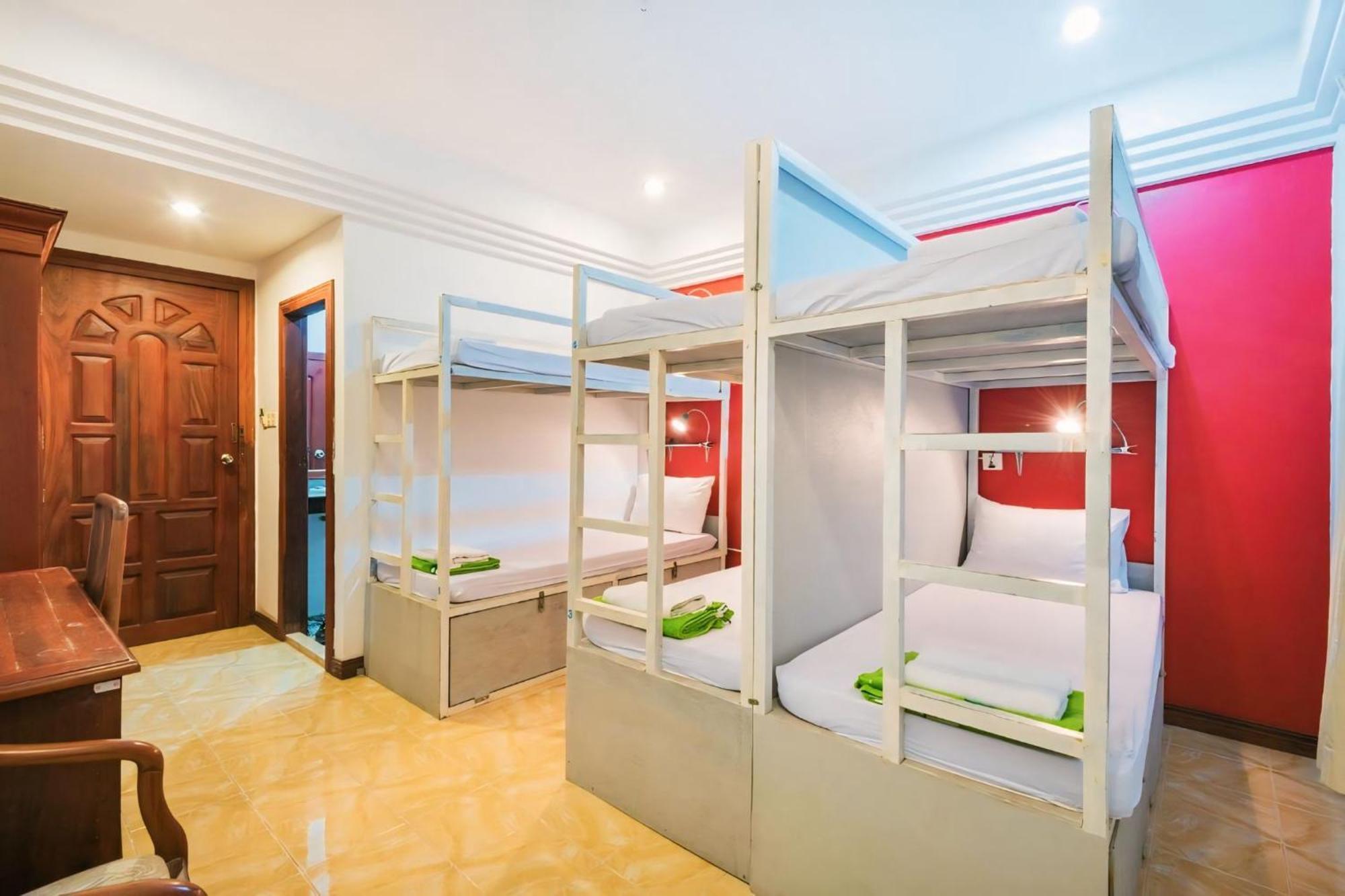 Vplus Hotel Siem Reap Exterior foto
