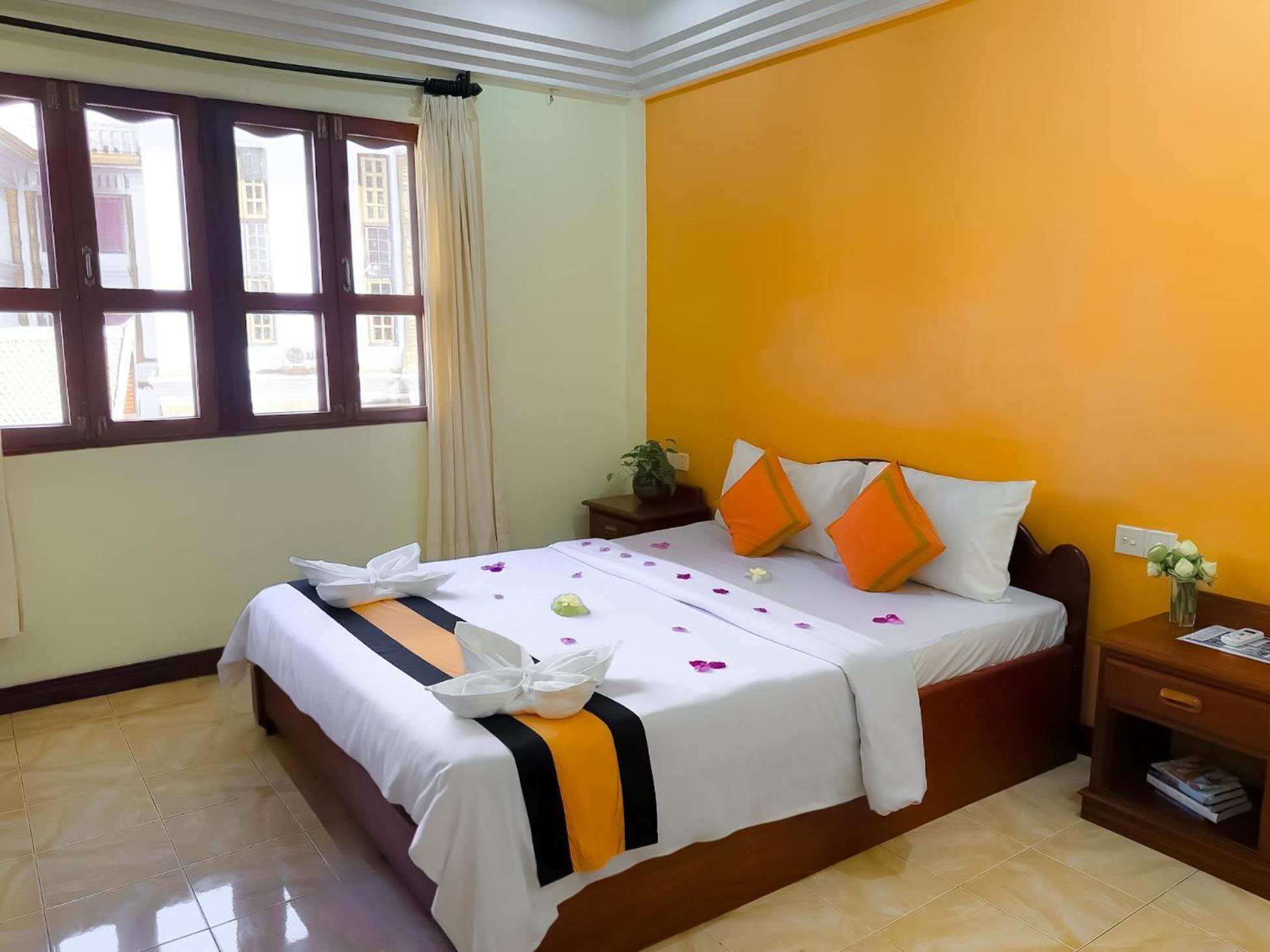 Vplus Hotel Siem Reap Exterior foto